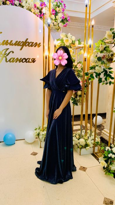 Вечернее платье