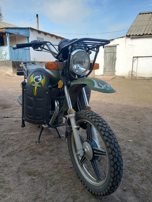 Мотоцикл 200 куб