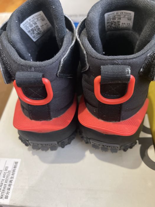 Детски боти Adidas