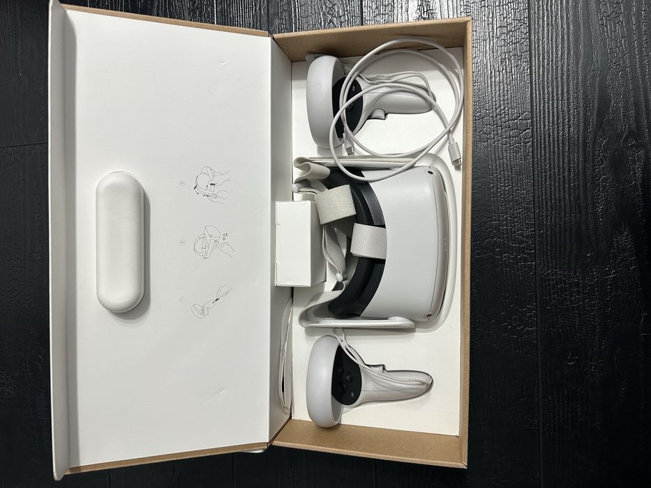 Ochelari VR Oculus Quest 2 256GB cutie originala