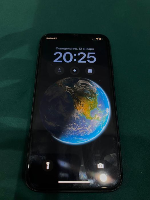 Iphone 11  128gb akb76