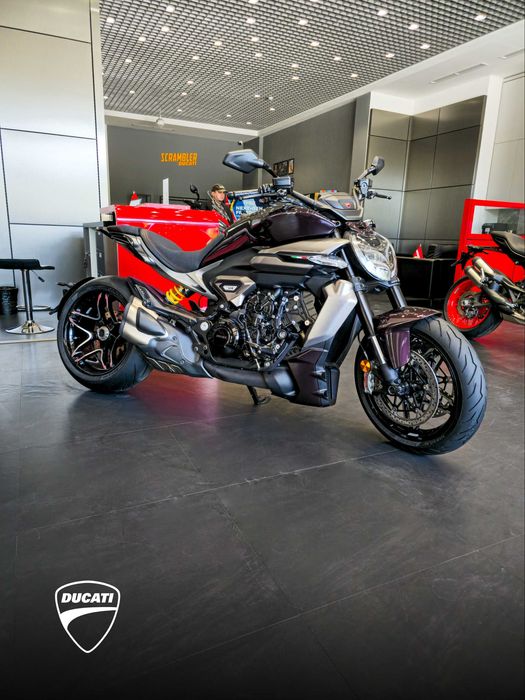 XDIAVEL V4 от официального дилера DUCATI