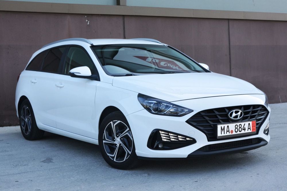Hyundai I30 1.6-115 C.P Edition Face-Lift LED