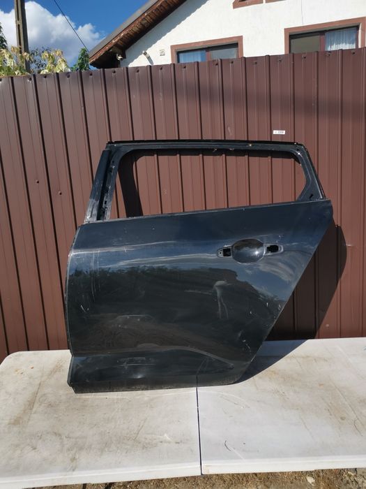 Ușă stânga spate Renault megane 4 combi break brec sw