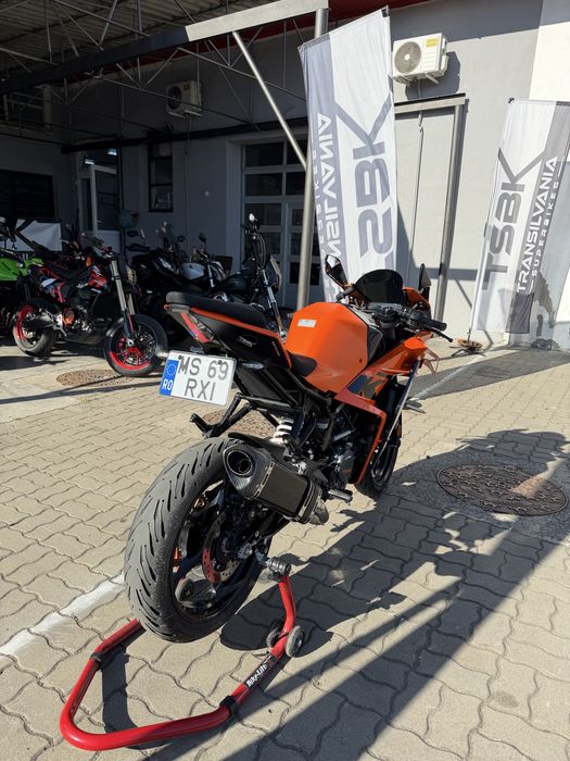 KTM RC 125 NU ( yzf , cbr , aprilia )