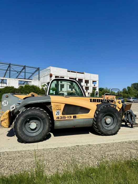 Încărcător frontal Liebherr telescopic IL.435.13 m