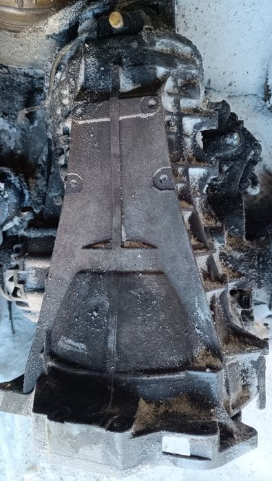 Продам запчасти Ауди 100