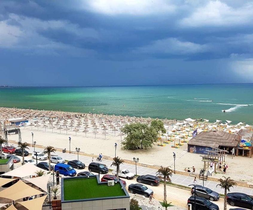 Alezzi Vedere totala la mare Apartament 3 camere  Parcare Spa