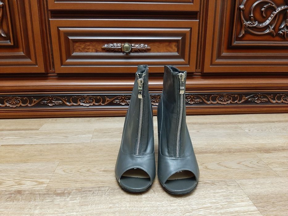 Босоножки    женские