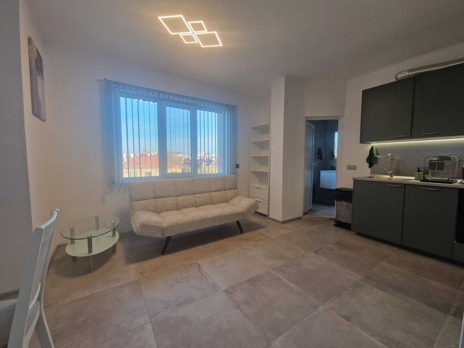 Дава се под наем Двустаен апартамент в София, Център - 64 кв.м за 780 € - Снимка #1