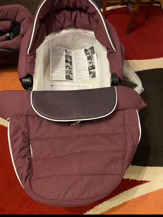 Cărucior Adamex 3 în 1 – roți cu suspensie, stare foarte bună