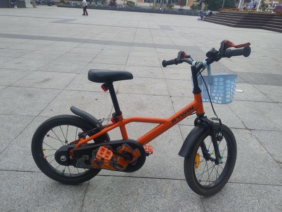 Bicicleta copii ..