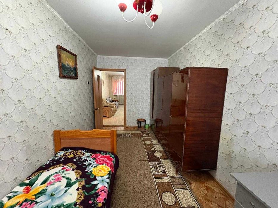 Продам 2 ком квартиру в районе Уюта