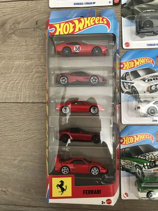 Hot wheels колички Ferrari bmw nissan ford supra hotwheels matchbox