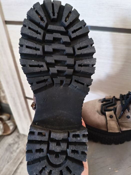 Продам Ботинки Respect