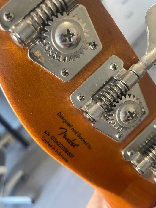 Бас-гитара Squier CV Classic Vibe 50's