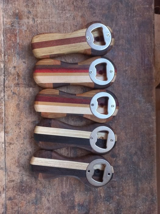 Отварачки за отваряне на шишета!