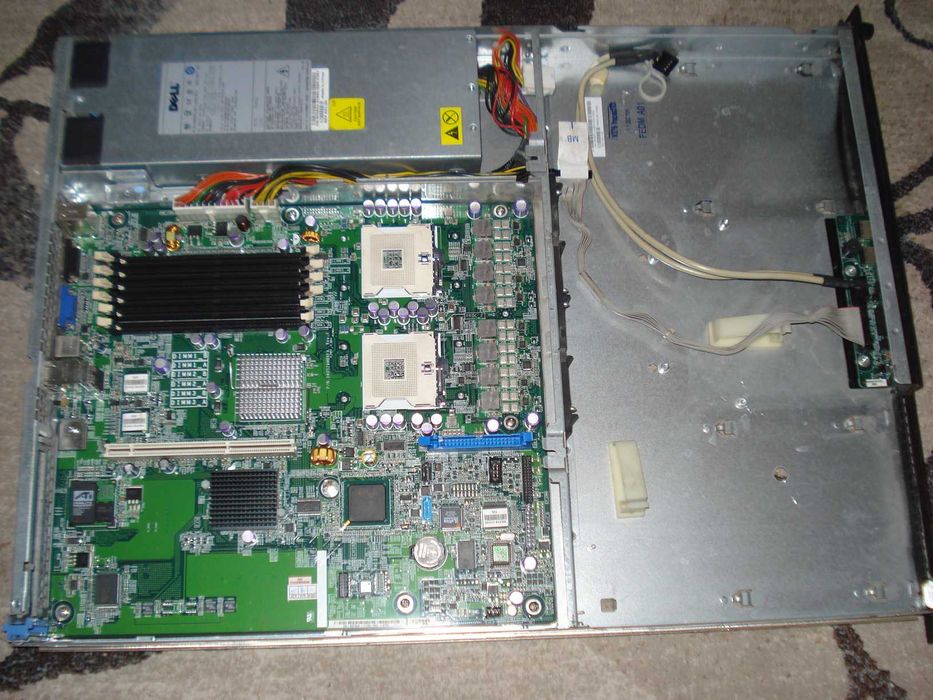 kit server dell poweredge sc1425 placa de baza sursa carcasa