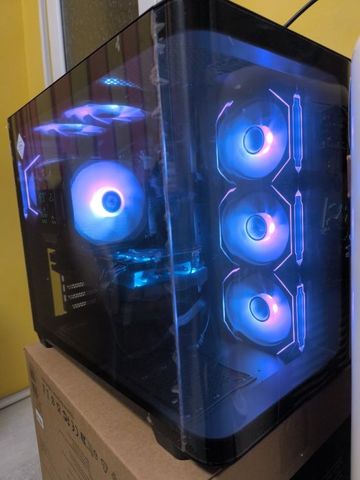 Мощен Геймърски и Продуктивен Компютър – i7-13700k, RTX 2080 Ti, 32GB