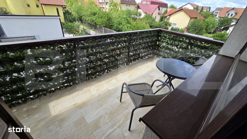 Apartament cu 2 camere, open space, zona Tractorul