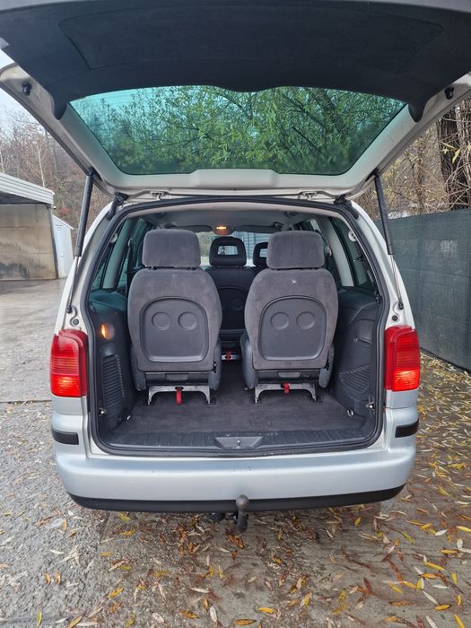 Vând Seat Alhambra 1.9 116cp