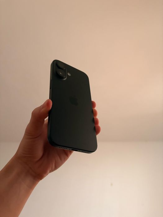 iphone 16 черный