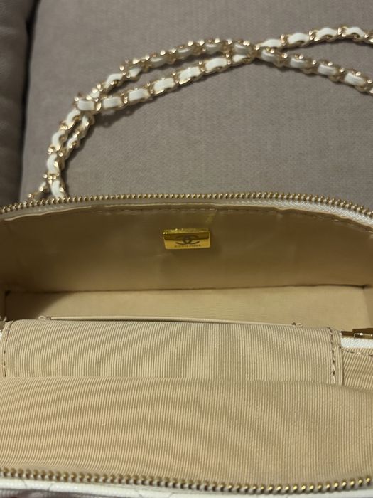 Geanta Chanel Vanity Case noua
