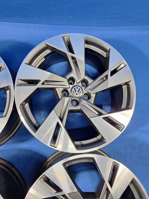 Jante Aliaj 5x112 20'' OEM VW Toureg R-LINE 2023 CA NOI 9J ET 38 !