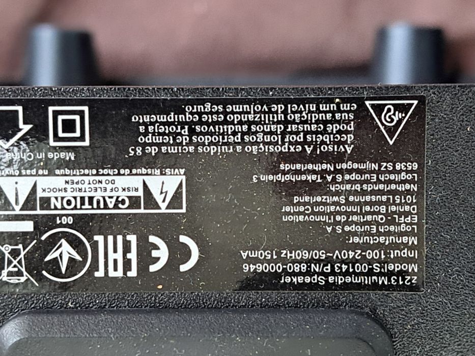 Sistem Logitech model s 00143