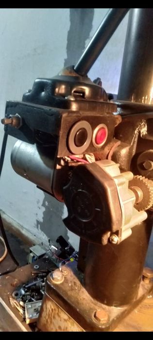 Сверлильный станок