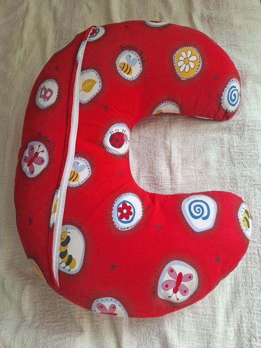 Възглавница за кърмене