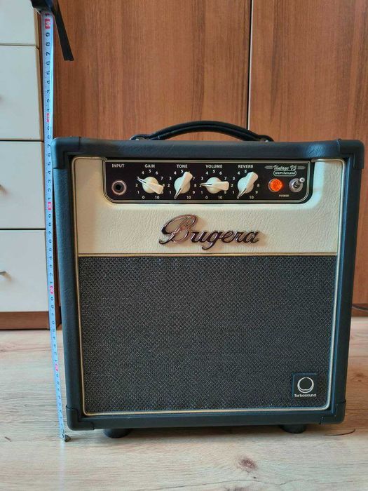 Лампов комбоусилвател за китара Bugera V5 Infinium