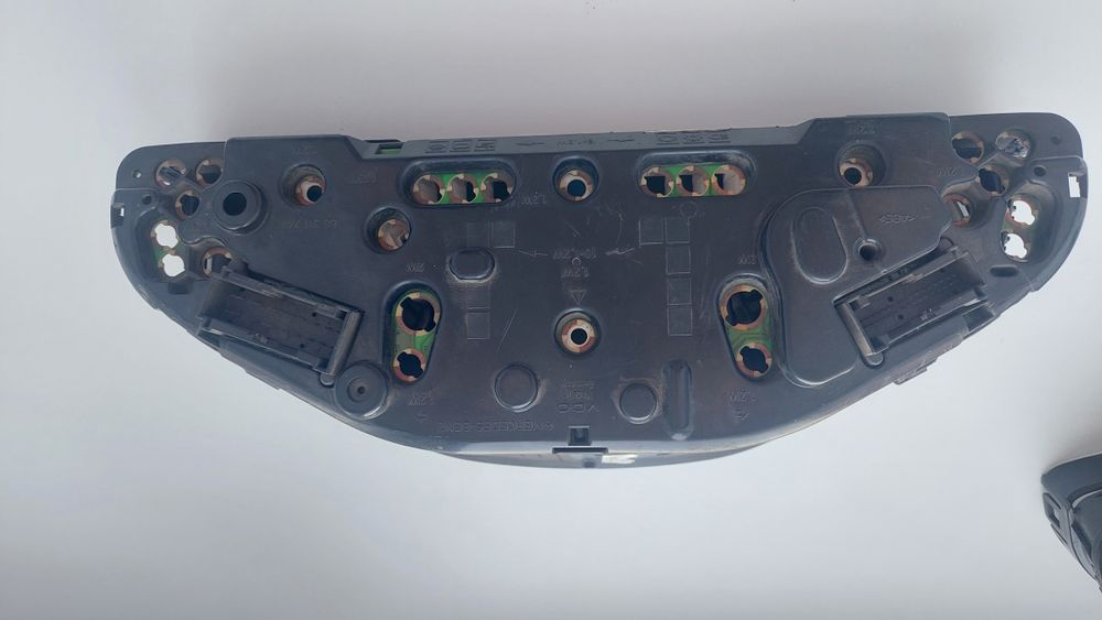 Приборка мерс 202 на запчасти