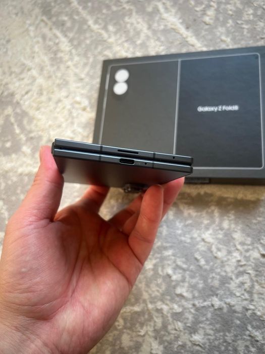 Samsung Galaxy Fold 8,  512 gb
