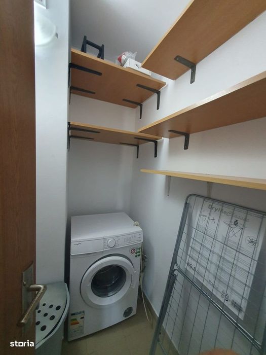 De închiriat apartament cu 3 camere – Zona Lipovei