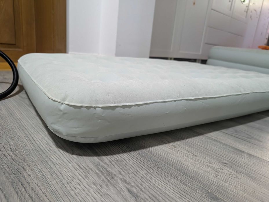 Saltea gonflabila pentru copii, Intex, 168x107x25 cm, cu pompa