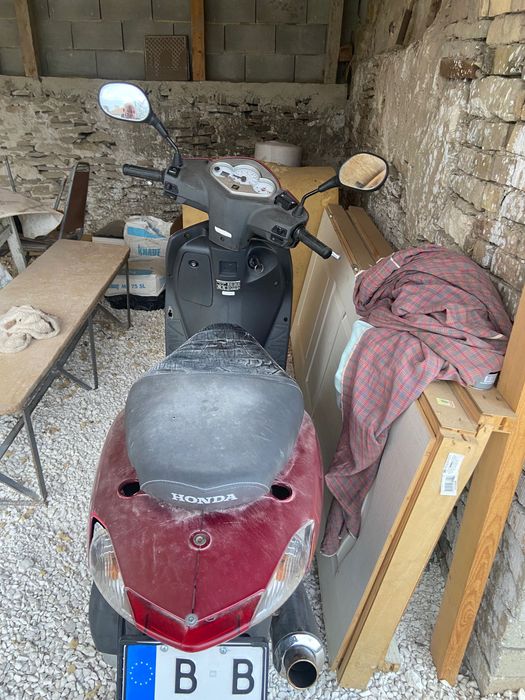 Скутер Honda Dylan 125