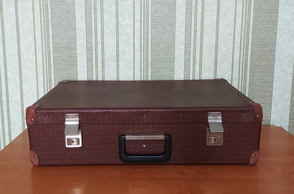 Советский чемодан