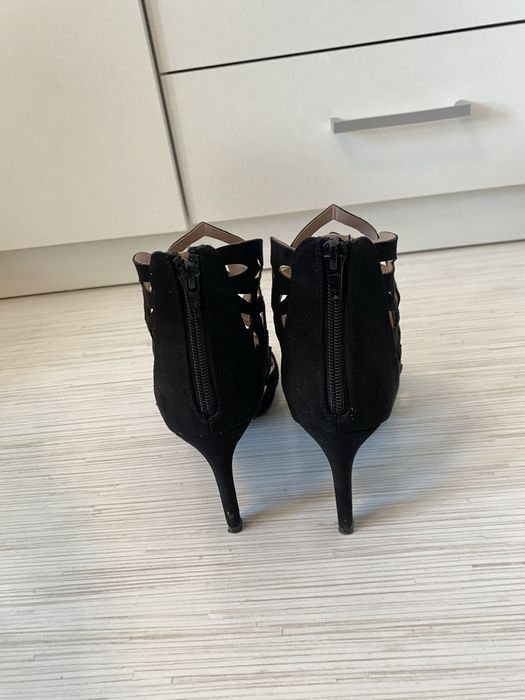Pantofi cu toc negri 37