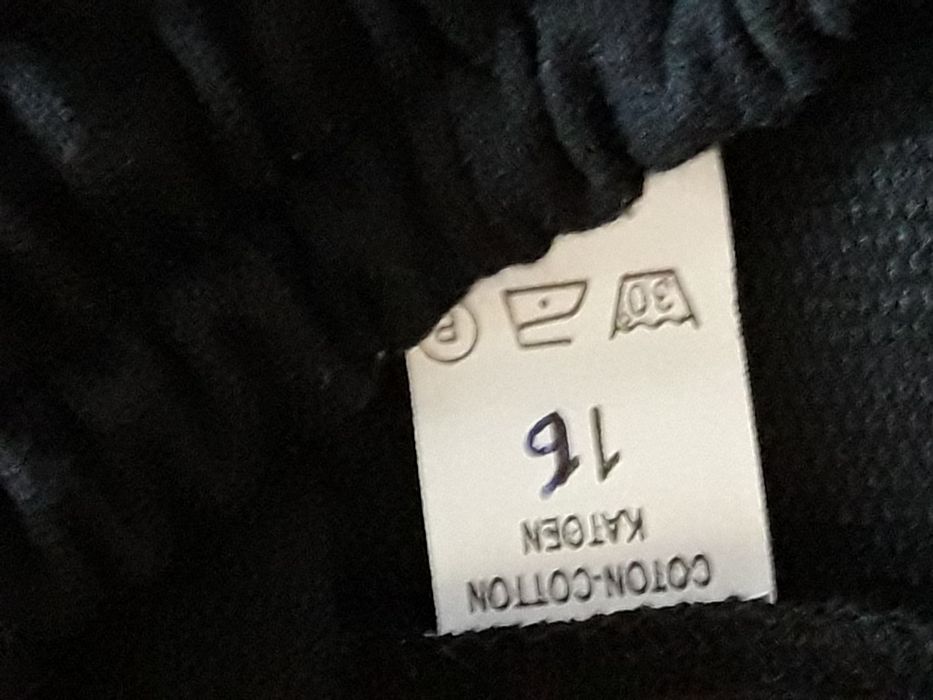 Pantaloni sport noi Tik Tok