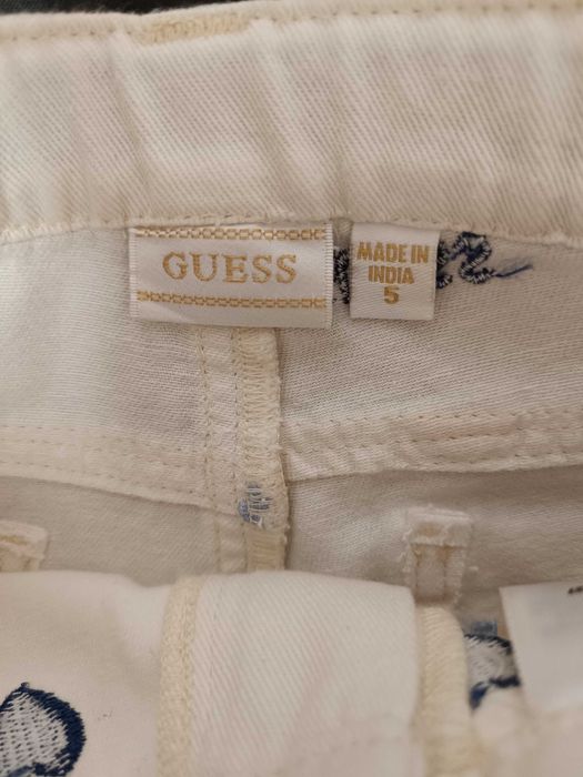 Къси гащи Guess за момиче