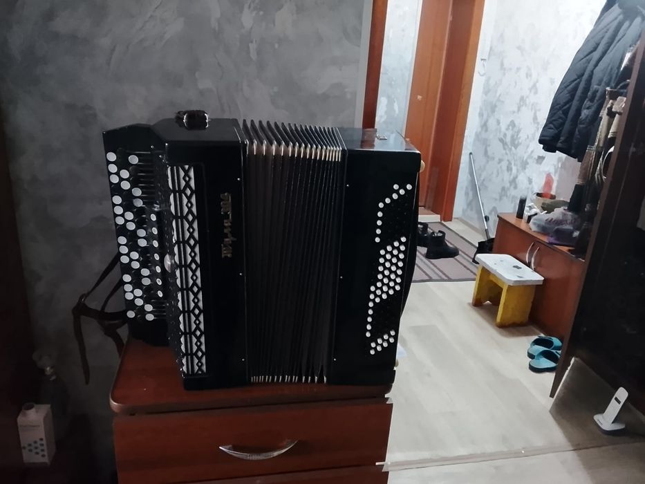 Продам баян "Тула 304"  б/у