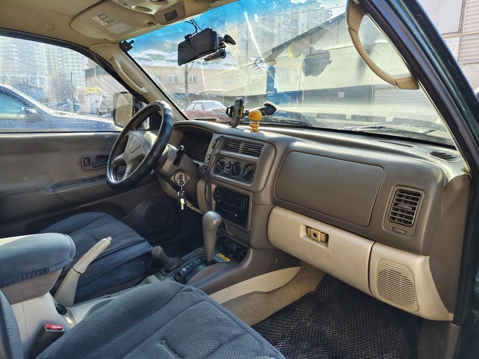 Mitsubishi Montero Sport