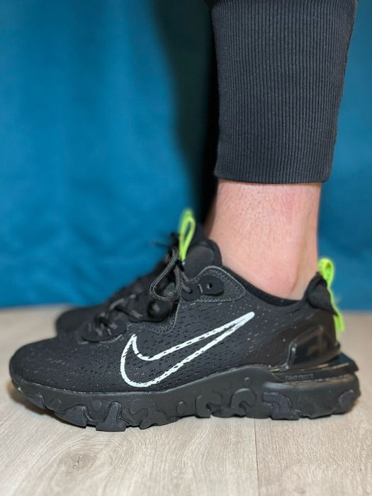 Nike Air Max React  Black Коледно Намаление