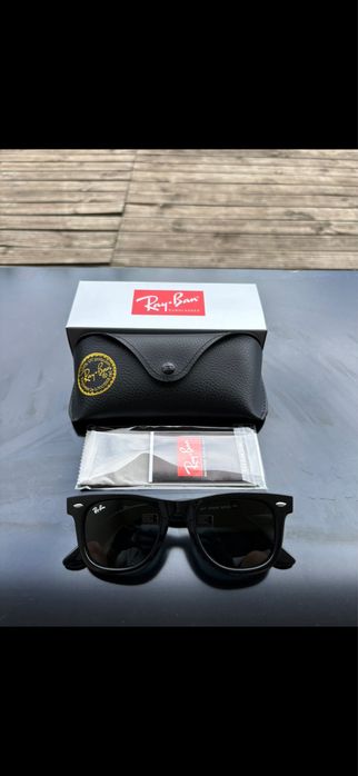 Ochelari Ray-Ban Wayfarer – Noi – Set complet – 170 lei
