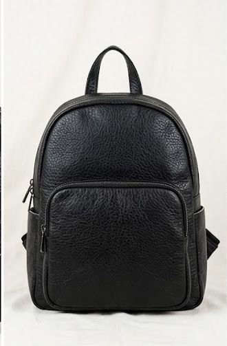 Rucsac de damă negru din piele texturată