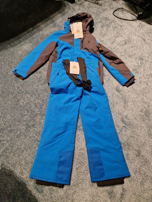 Spyder jacheta + pantaloni mărimea.140-146 NOU