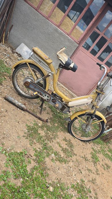Scuter piaggio bravo