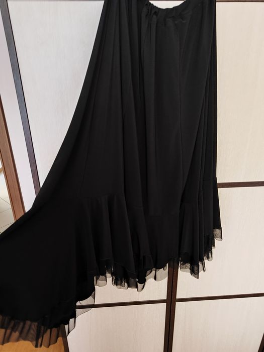 Нова черна пола XXL