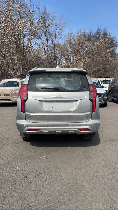 Монтеро спорт